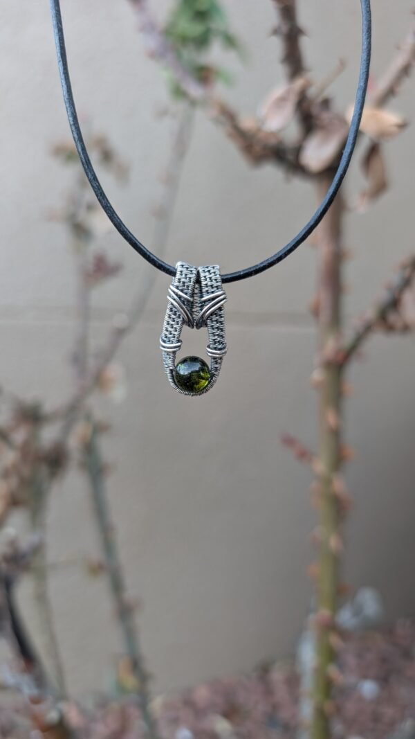 MOLDAVITE weaved in Sterling Silver - Image 6